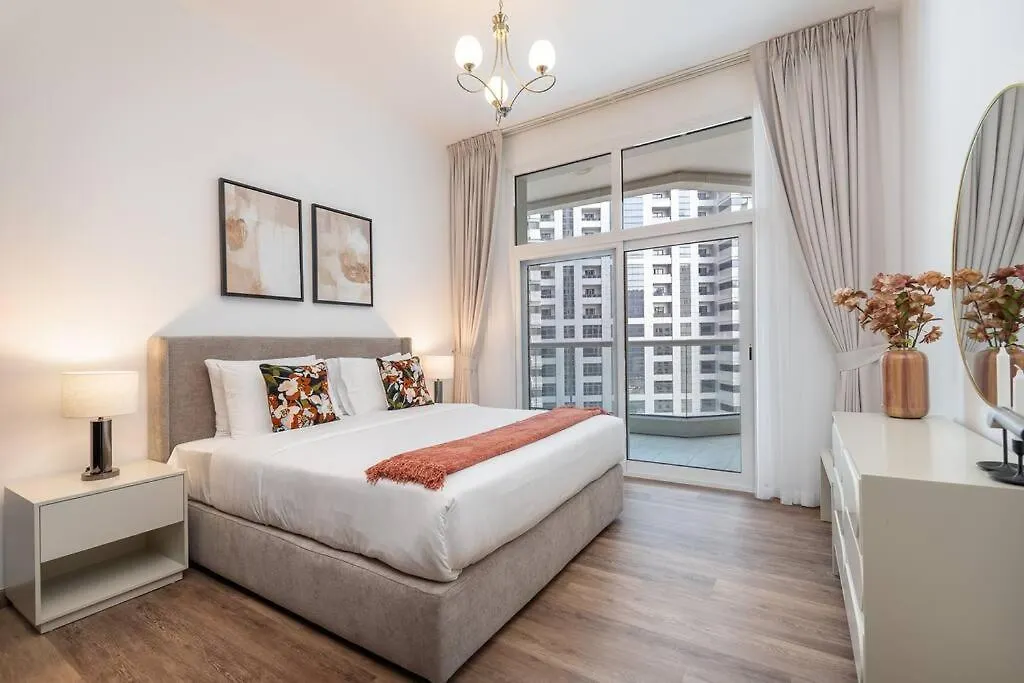Apartment Barsha Heights Near Dic Metro & Emirates Mall Dubai