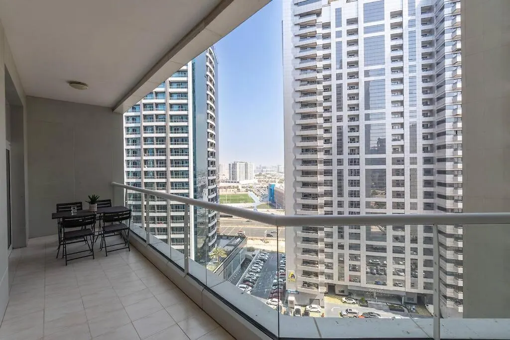 Apartment Barsha Heights Near Dic Metro & Emirates Mall Dubai United Arab Emirates